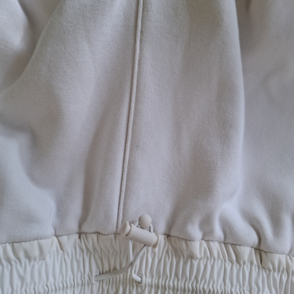 Athleta Avenue Wide Leg Cropped Lightweight Pants White Size Small - Picture 10 of 11